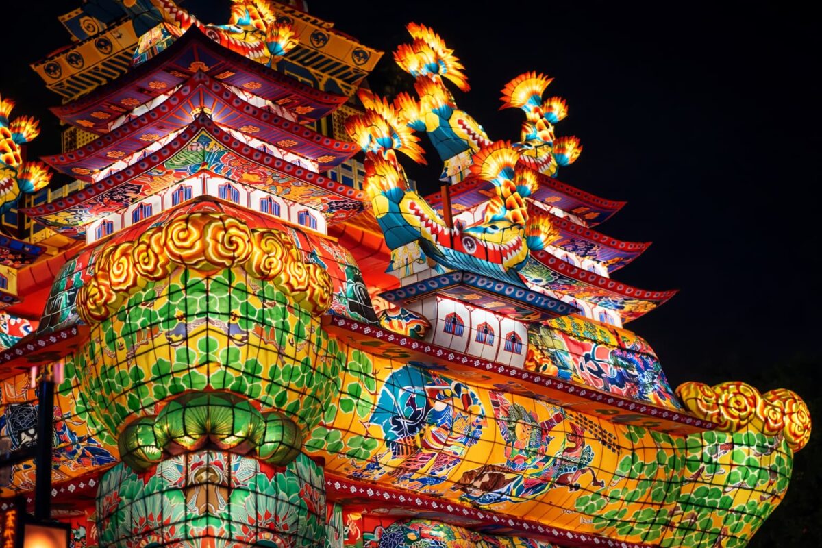 秋田県能代市の天空の不夜城